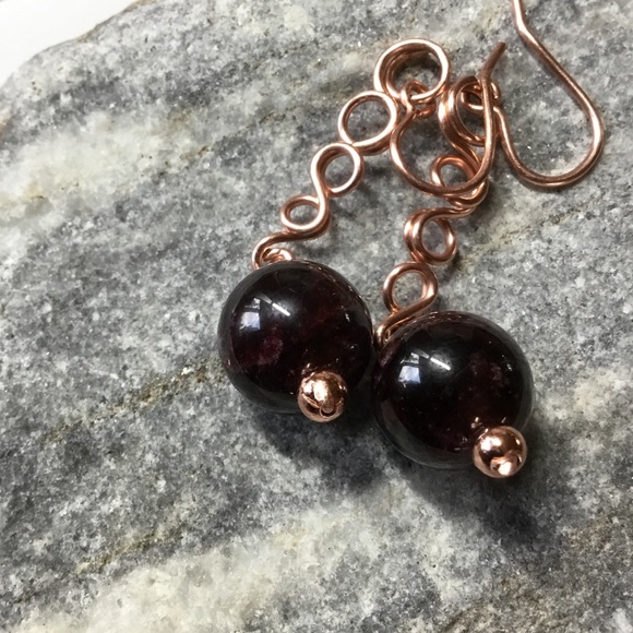 high grade genuine red garnet copper earrings - Picture 1 of 6